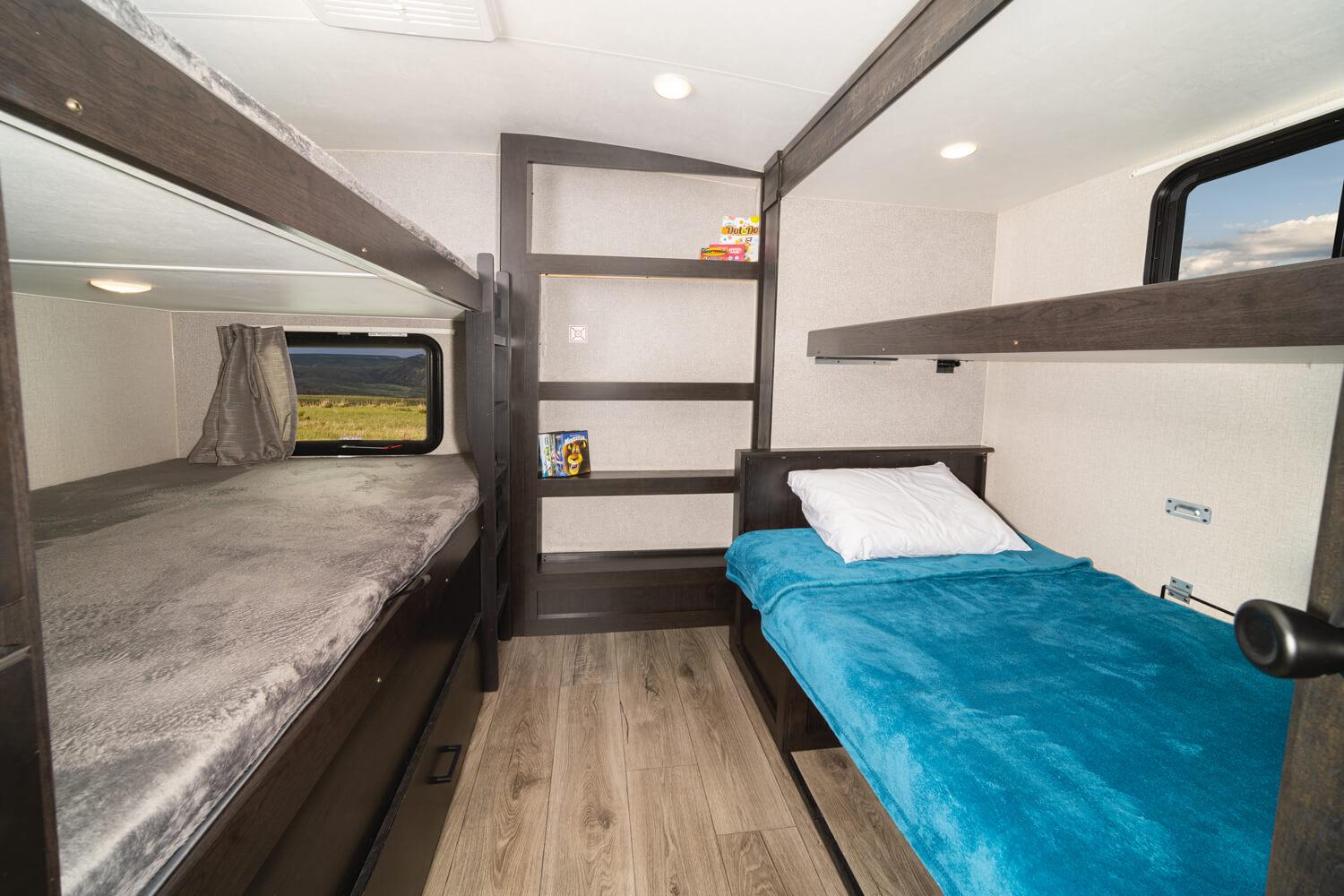 2021 Mesa Ridge Limited 312BHS Bunk Beds