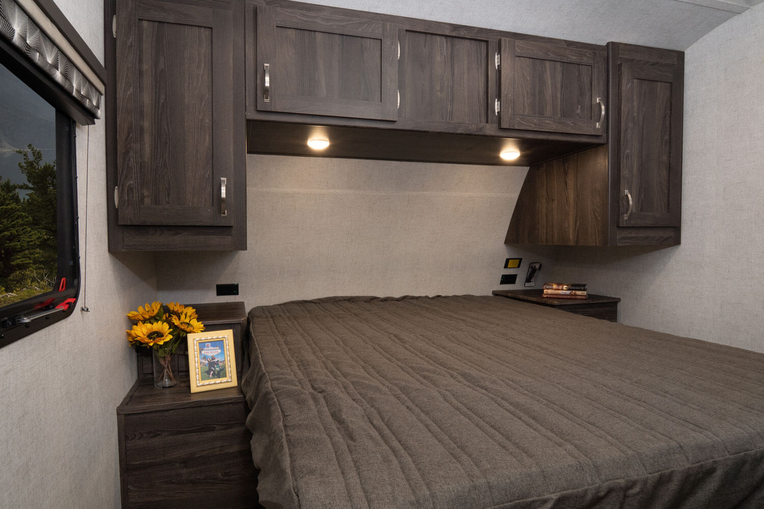 2020 Mesa Ridge Lite MR2602RL Bedroom