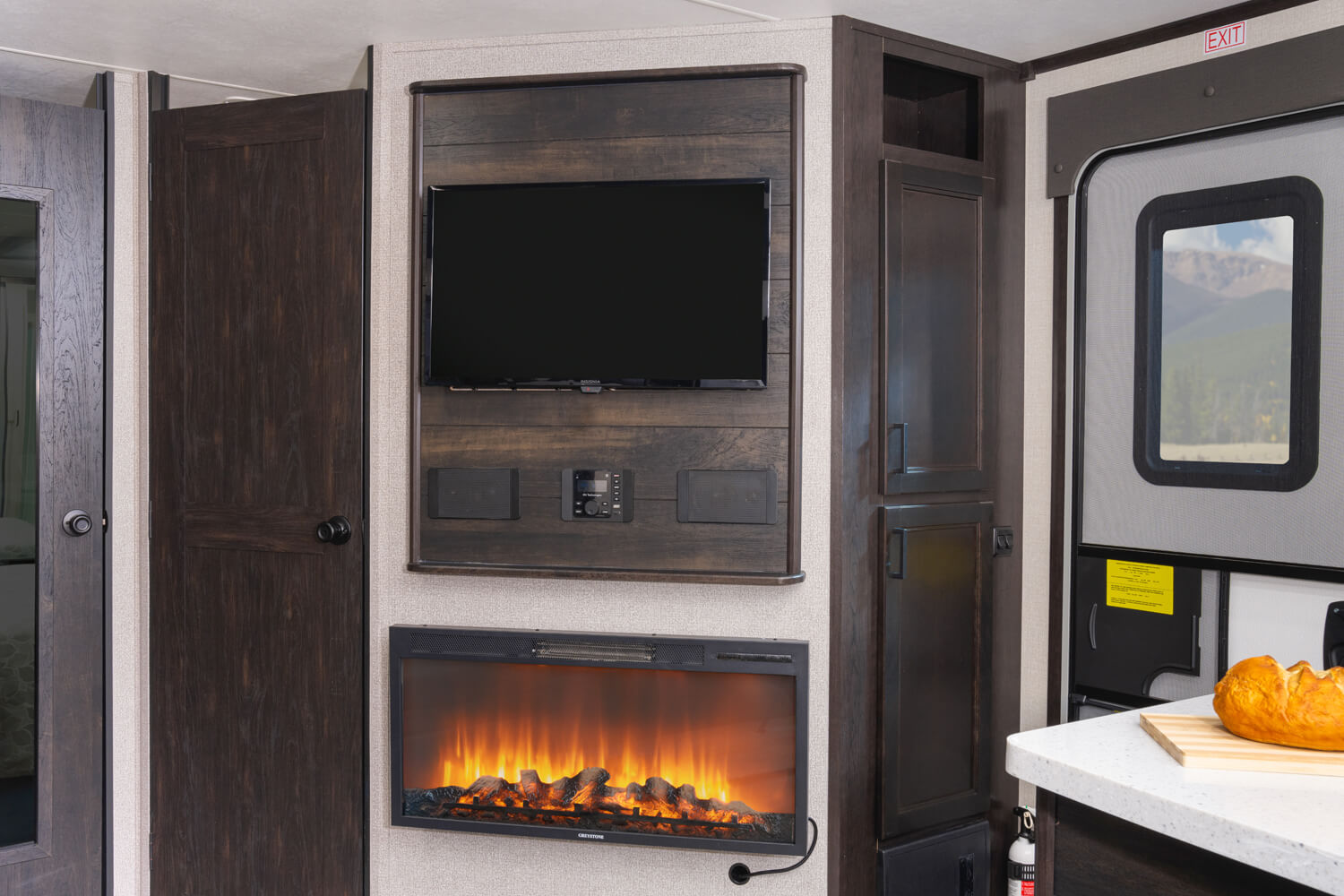 gas range travel trailer